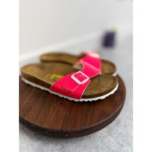 Birkenstock Arizona Bright Pink Patent Leather Buckle Strap Sandals Size 39